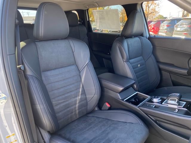 New 2025 Mitsubishi Outlander SE AWD/4WD image 9