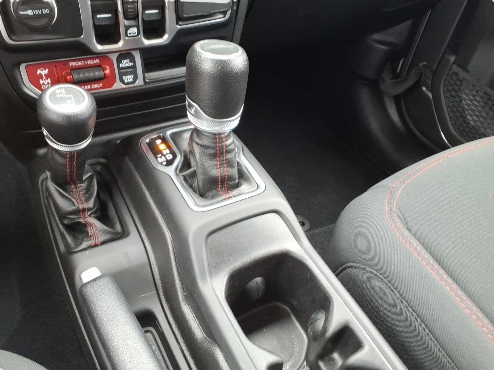 Used 2022 Jeep Gladiator Rubicon w/ Cold Weather Group image 20