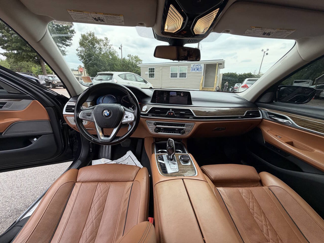 Used 2019 BMW 740i xDrive w/ Executive Package AWD/4WD image 30
