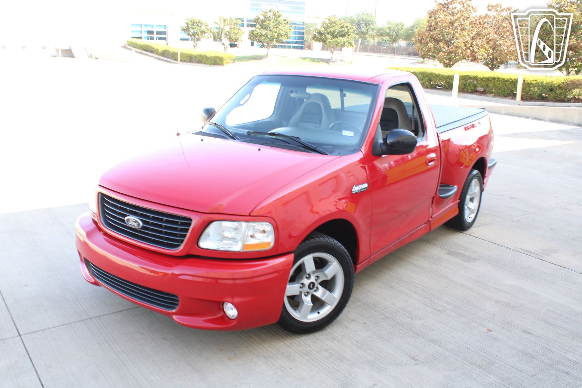 Used 2001 Ford F150 Lightning RWD image 37