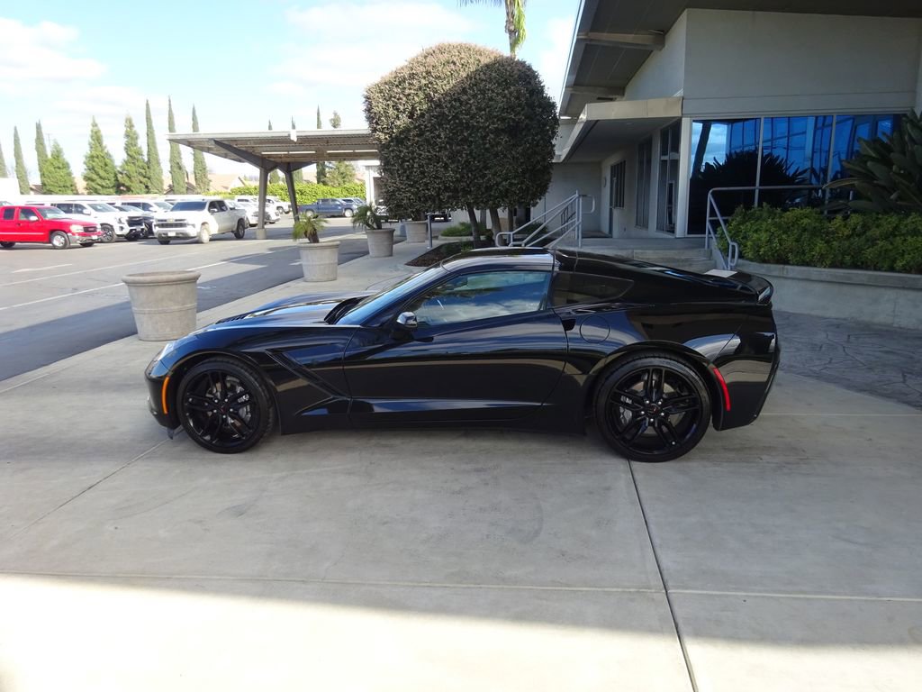 Used 2019 Chevrolet Corvette Stingray Coupe w/ Battery Protection Package image 5