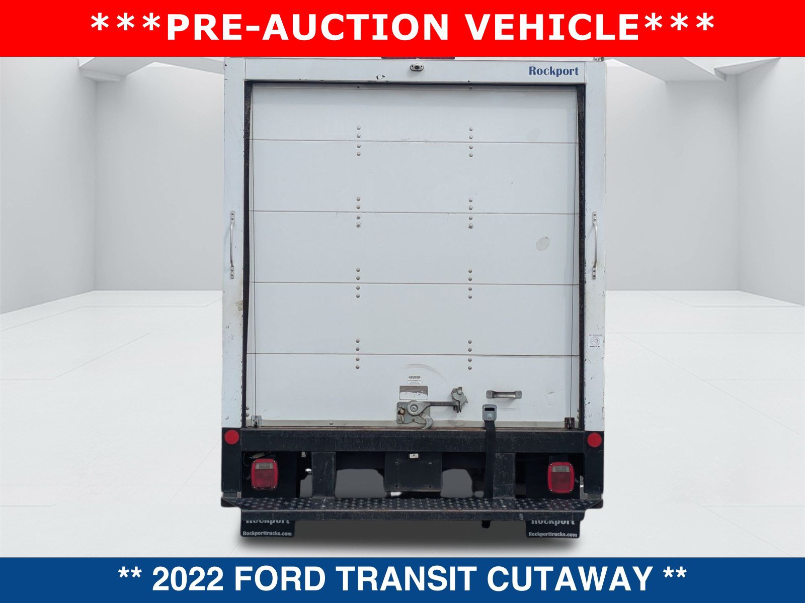 Used 2022 Ford Transit 350 w/ Exterior Upgrade Package RWD image 6