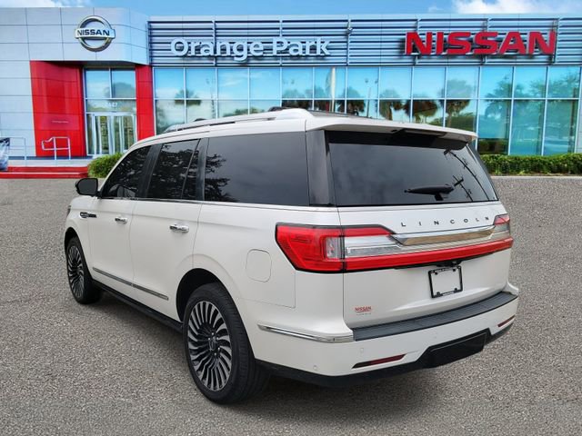 Used 2018 Lincoln Navigator Black Label w/ Cargo Package image 3