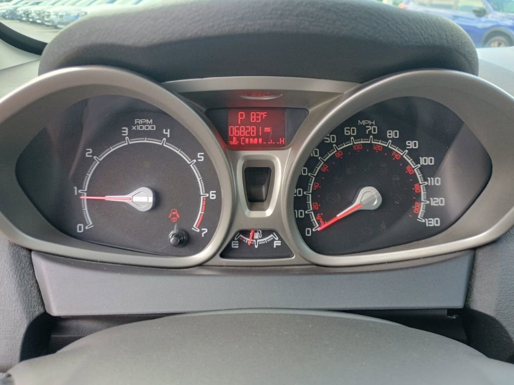 Used 2013 Ford Fiesta SE w/ Super Fuel Economy Pkg image 26