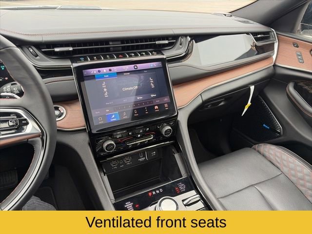 Used 2024 Jeep Grand Cherokee Summit image 40