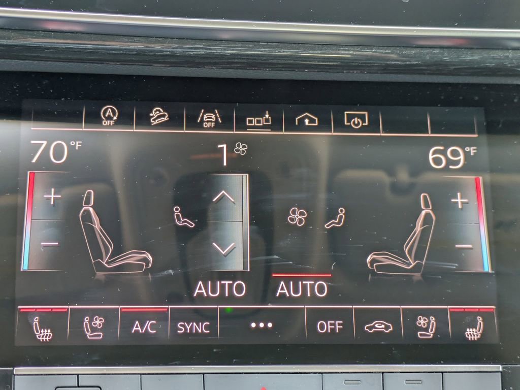 Used 2019 Audi Q8 Premium Plus w/ Premium Plus image 24