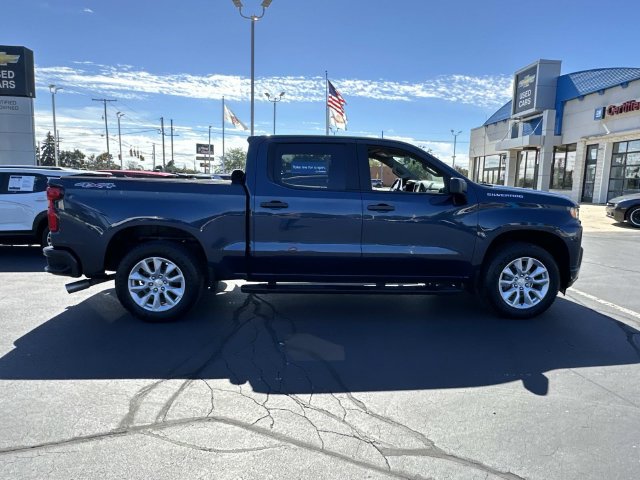 Certified 2020 Chevrolet Silverado 1500 Custom w/ Custom Value Package AWD/4WD image 8