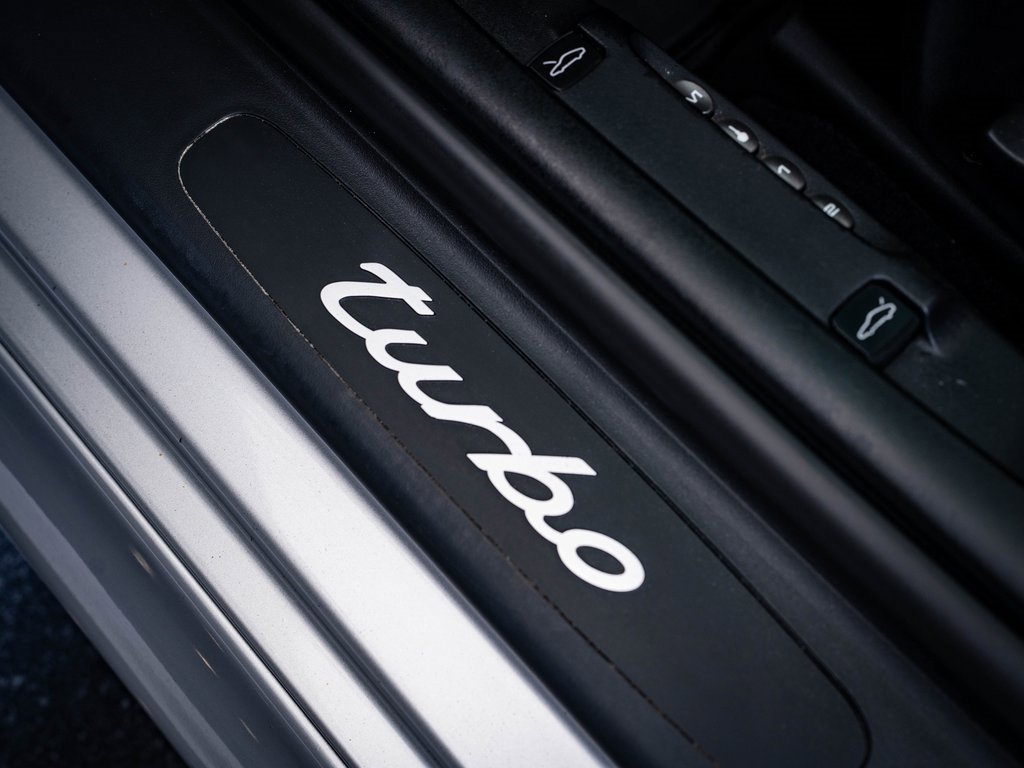 Used 2002 Porsche 911 Turbo image 21