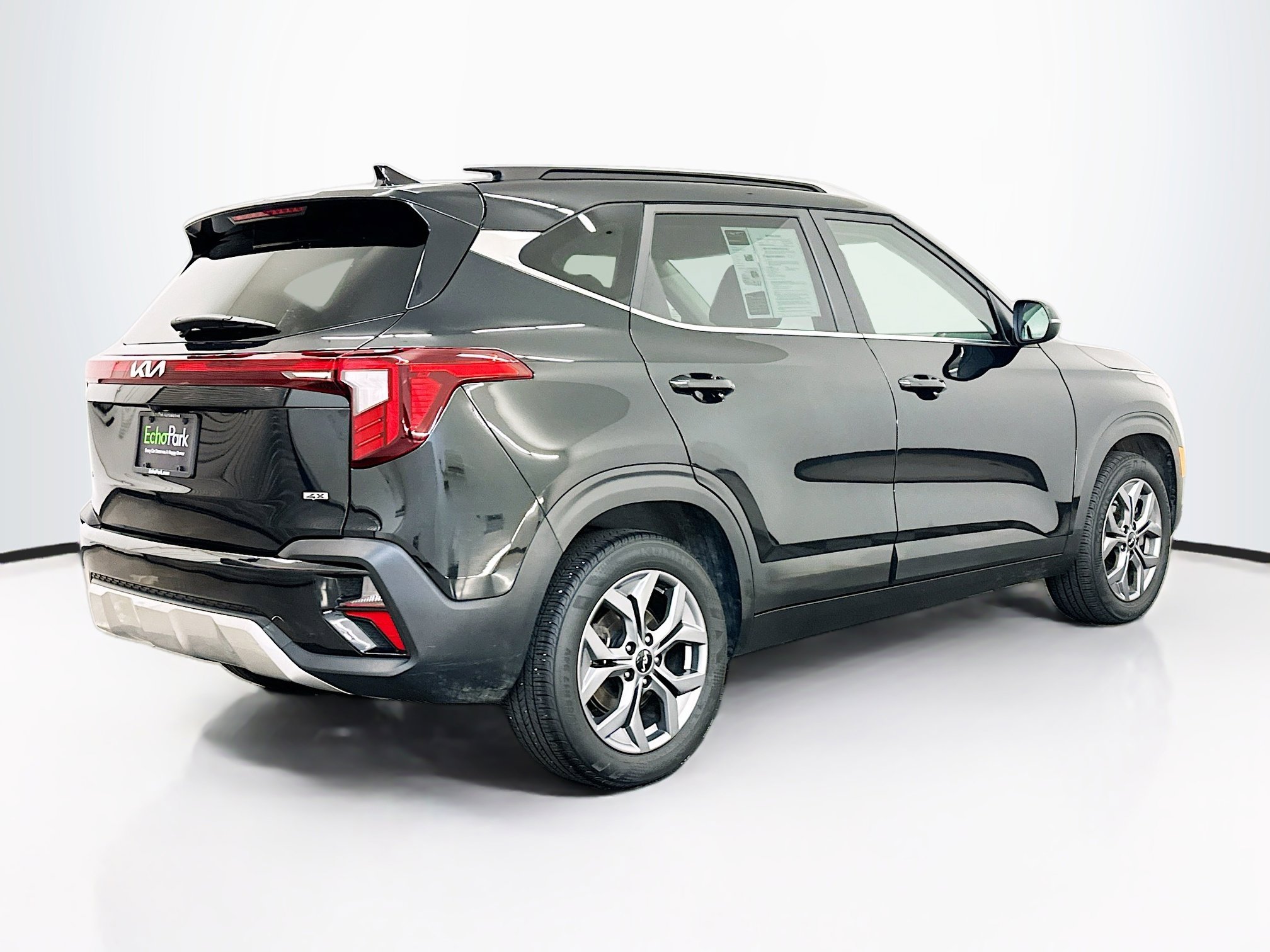 Used 2024 Kia Seltos S image 9