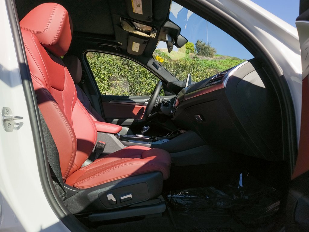 Used 2022 BMW X3 xDrive30i w/ M Sport Package 2 image 24