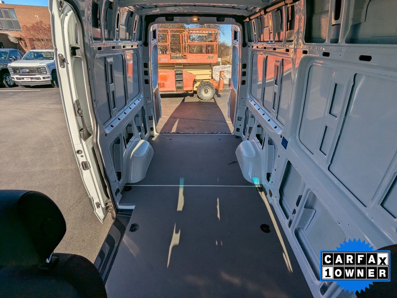 Used 2020 Mercedes-Benz Sprinter 144 Cargo image 15