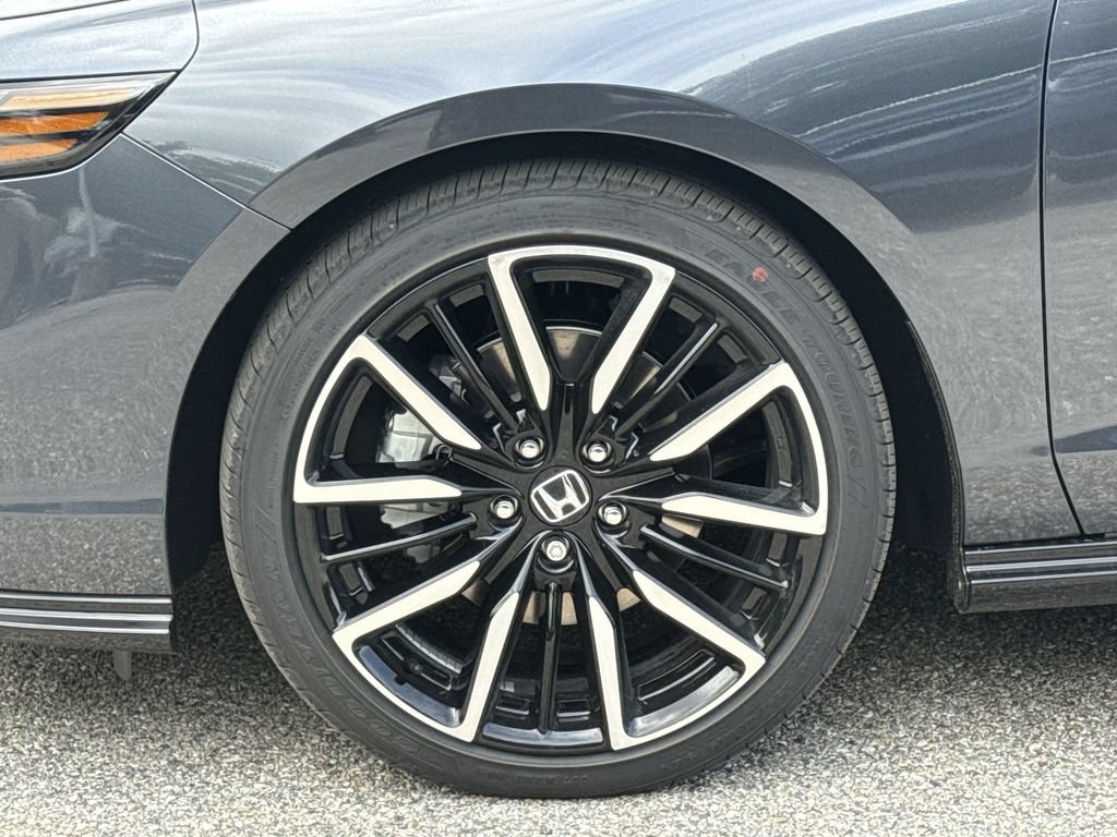 New 2026 Honda Accord Touring image 19