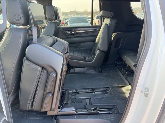 Used 2021 GMC Yukon XL Denali w/ Denali Ultimate Package image 39