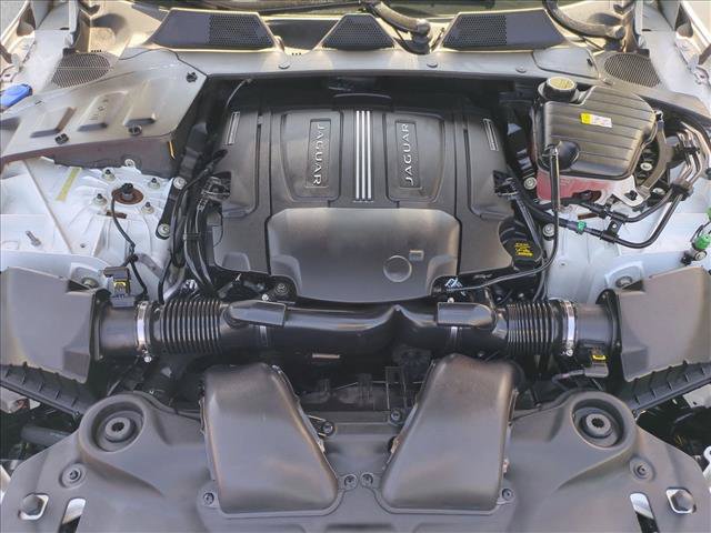 Used 2016 Jaguar XJ L Supercharged RWD image 26