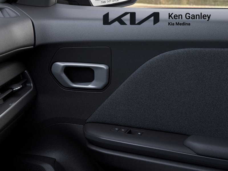 New 2026 Kia K4 FWD image 25