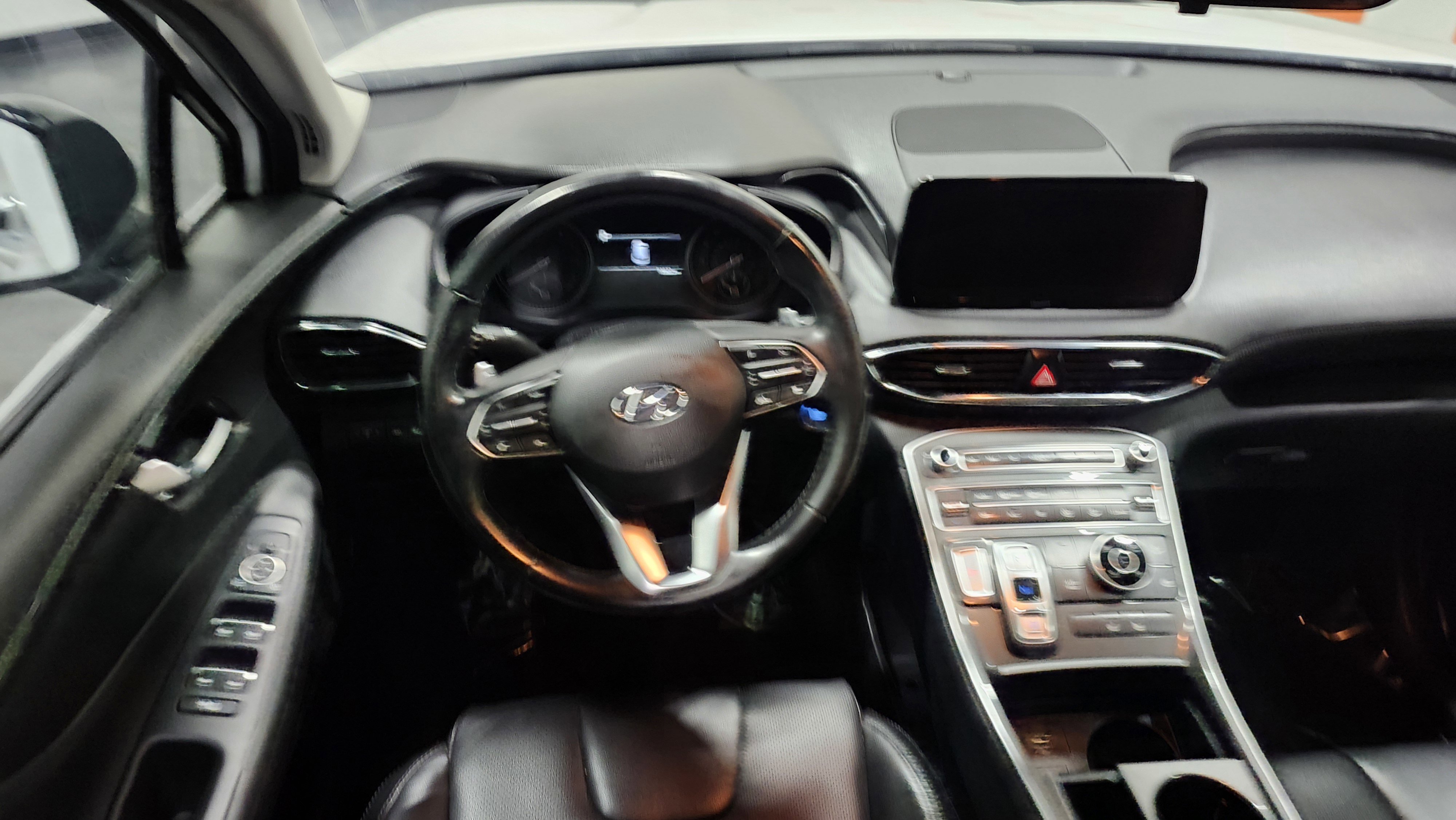 Used 2023 Hyundai Santa Fe XRT w/ Cargo Package image 27