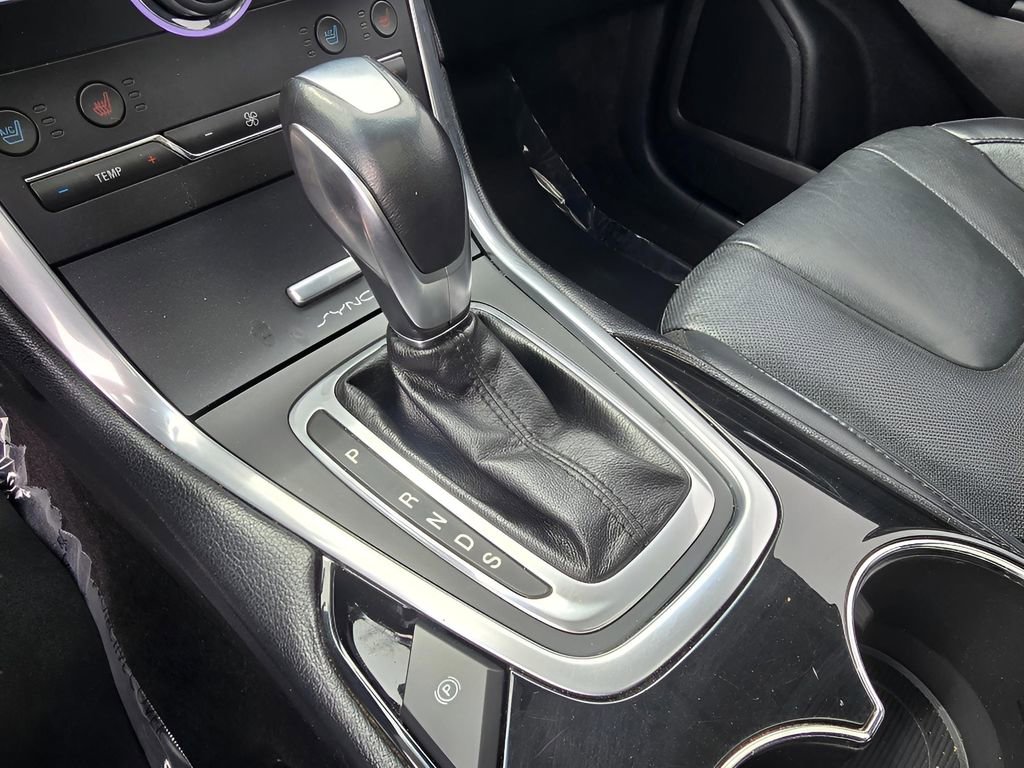 Used 2016 Ford Edge Titanium w/ Equipment Group 301A image 23