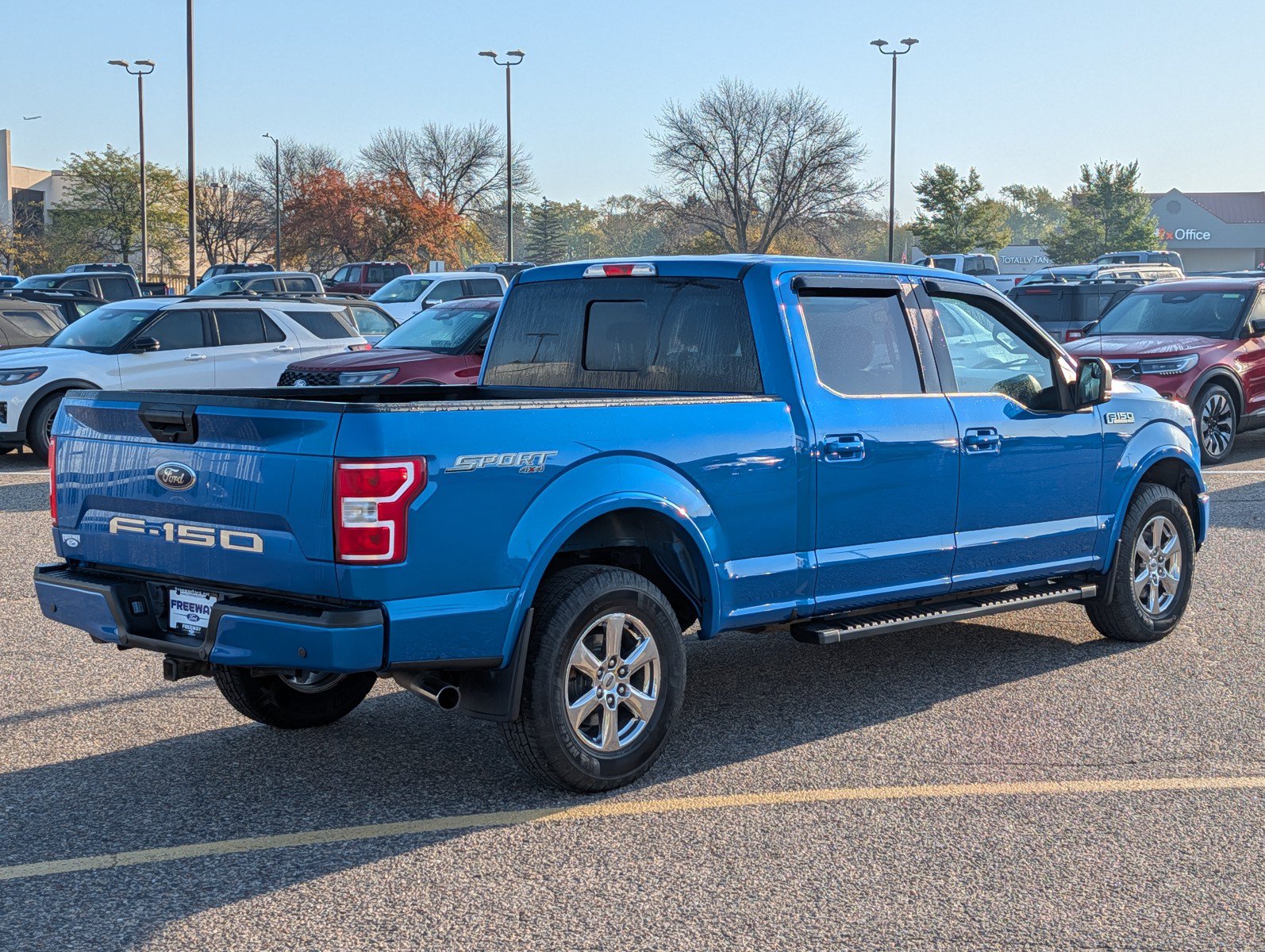 Used 2020 Ford F150 XLT w/ Equipment Group 302A Luxury AWD/4WD image 5