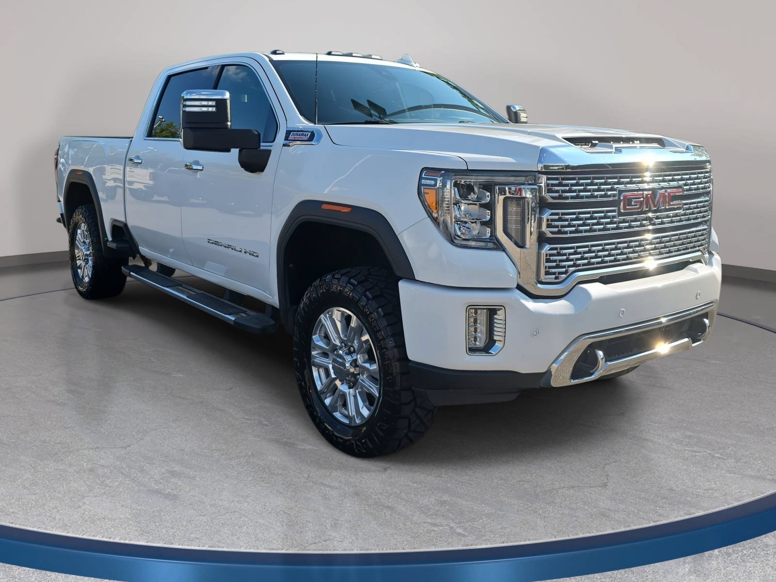 Used 2020 GMC Sierra 2500 Denali w/ Denali Ultimate Package AWD/4WD image 3