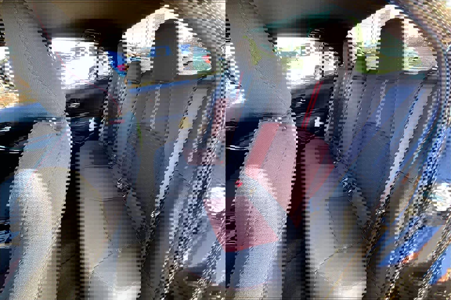 Used 2024 Toyota Corolla SE image 19