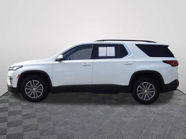 Used 2023 Chevrolet Traverse LT FWD image 2