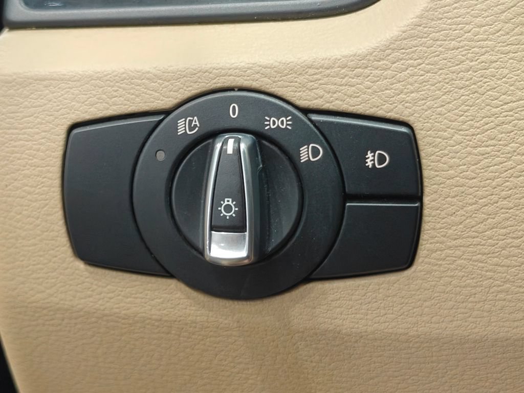 Used 2015 BMW X1 xDrive28i AWD/4WD image 40