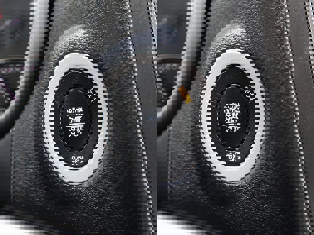 Used 2020 Dodge Journey SE w/ SE Popular Equipment Group image 33