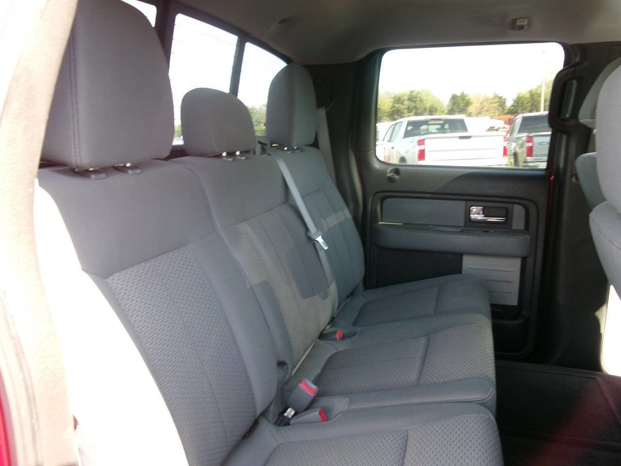 Used 2012 Ford F150 XLT w/ XLT Chrome Pkg AWD/4WD image 28