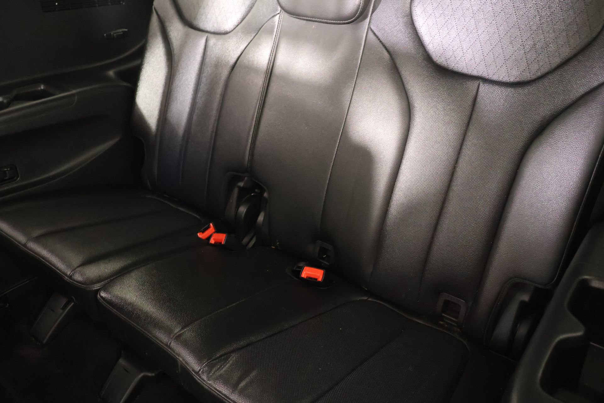 Used 2022 Hyundai Palisade SEL w/ Premium Package image 14