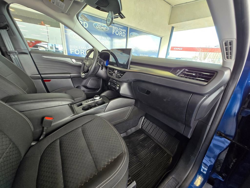 Used 2023 Ford Escape Active w/ Tech Pack #2 image 30