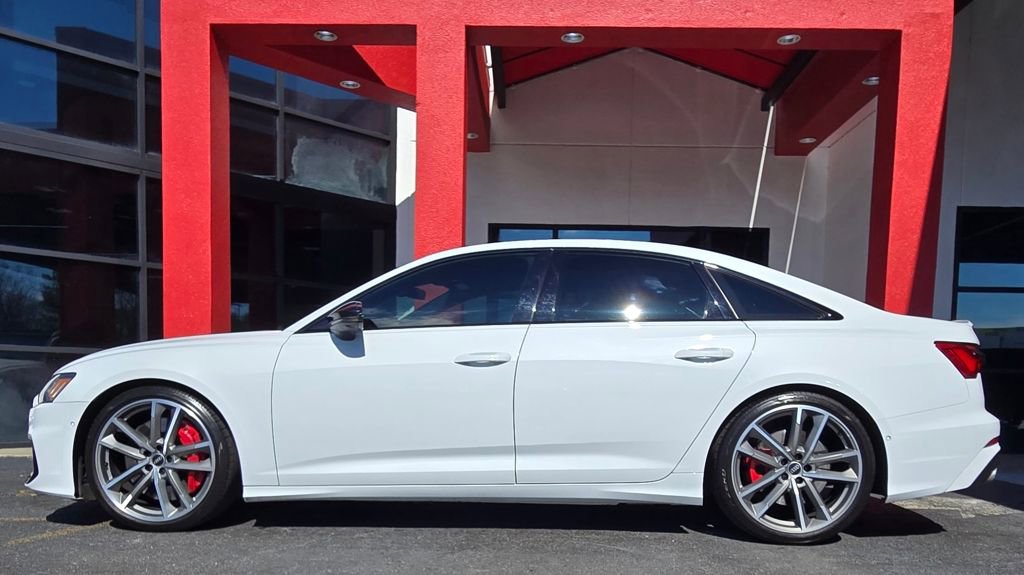 Used 2021 Audi S6 Prestige w/ Prestige Package image 6