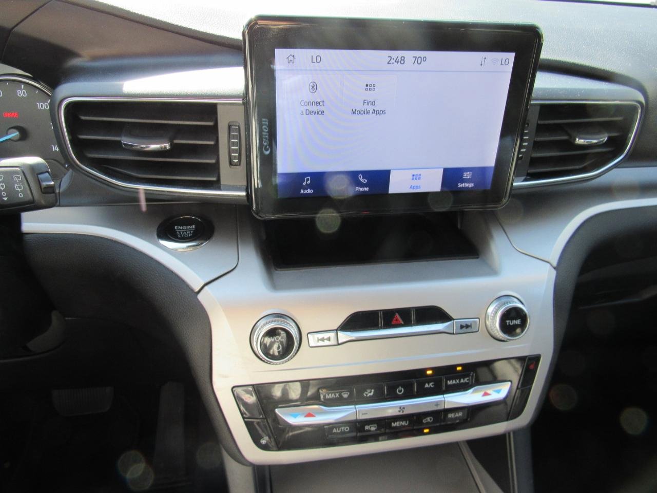 Used 2022 Ford Explorer XLT w/ Equipment Group 202A image 25