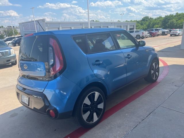 Used 2016 Kia Soul + w/ Designer's Package FWD image 6