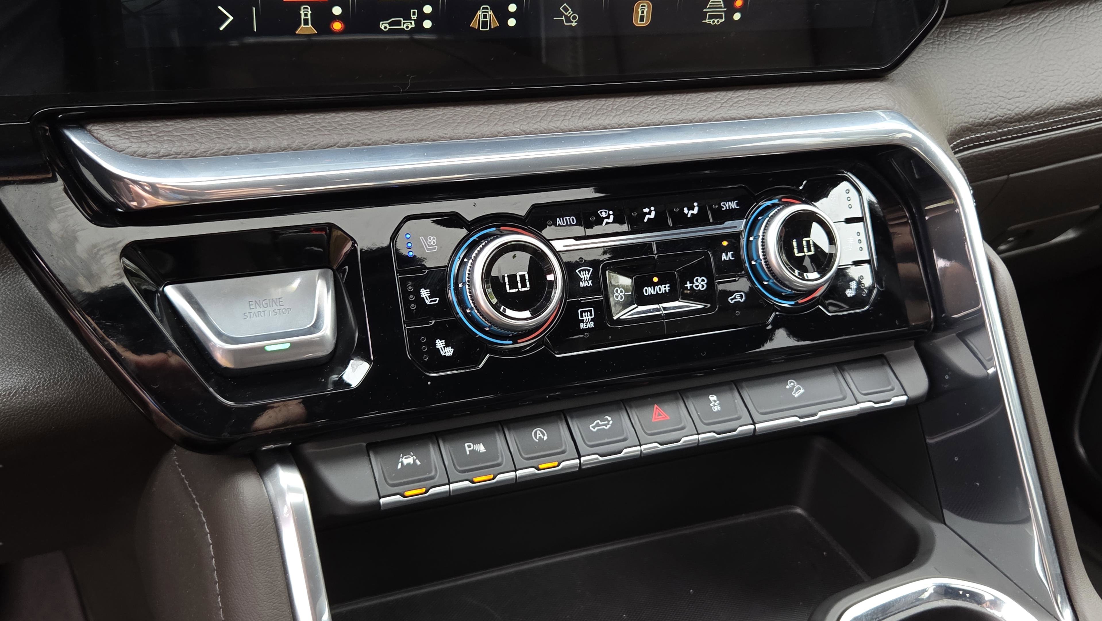 Certified 2025 GMC Sierra 1500 Denali image 26