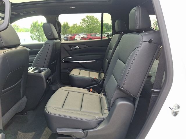 New 2026 Chevrolet Traverse LT w/ Sun and Wheel Package image 6