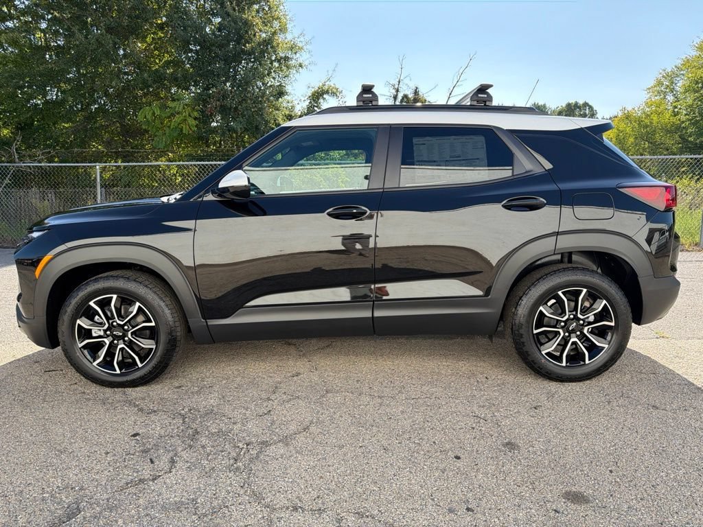 New 2026 Chevrolet TrailBlazer ACTIV w/ Convenience Package FWD image 5