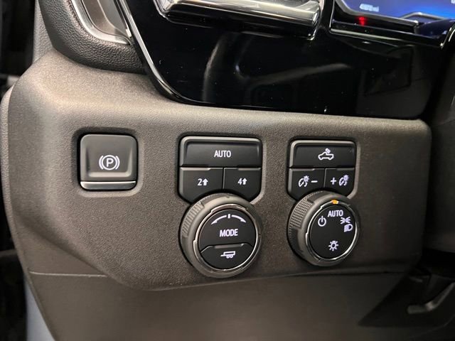 Used 2024 Chevrolet Silverado 1500 LT image 17