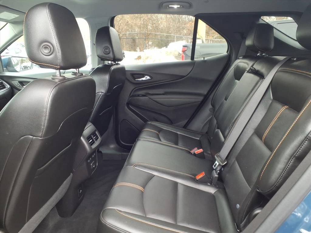 Used 2024 Chevrolet Equinox Premier image 15