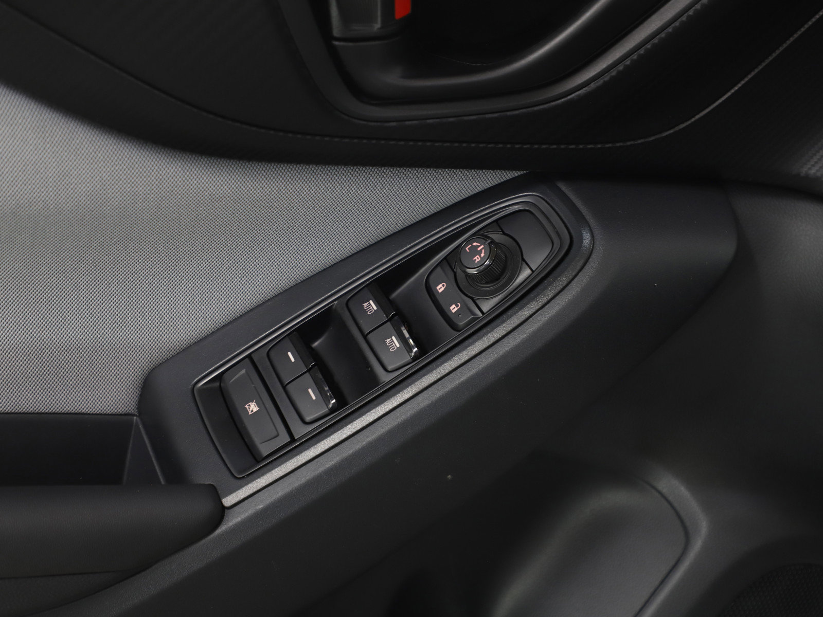 Used 2019 Subaru Crosstrek 2.0i Premium image 23