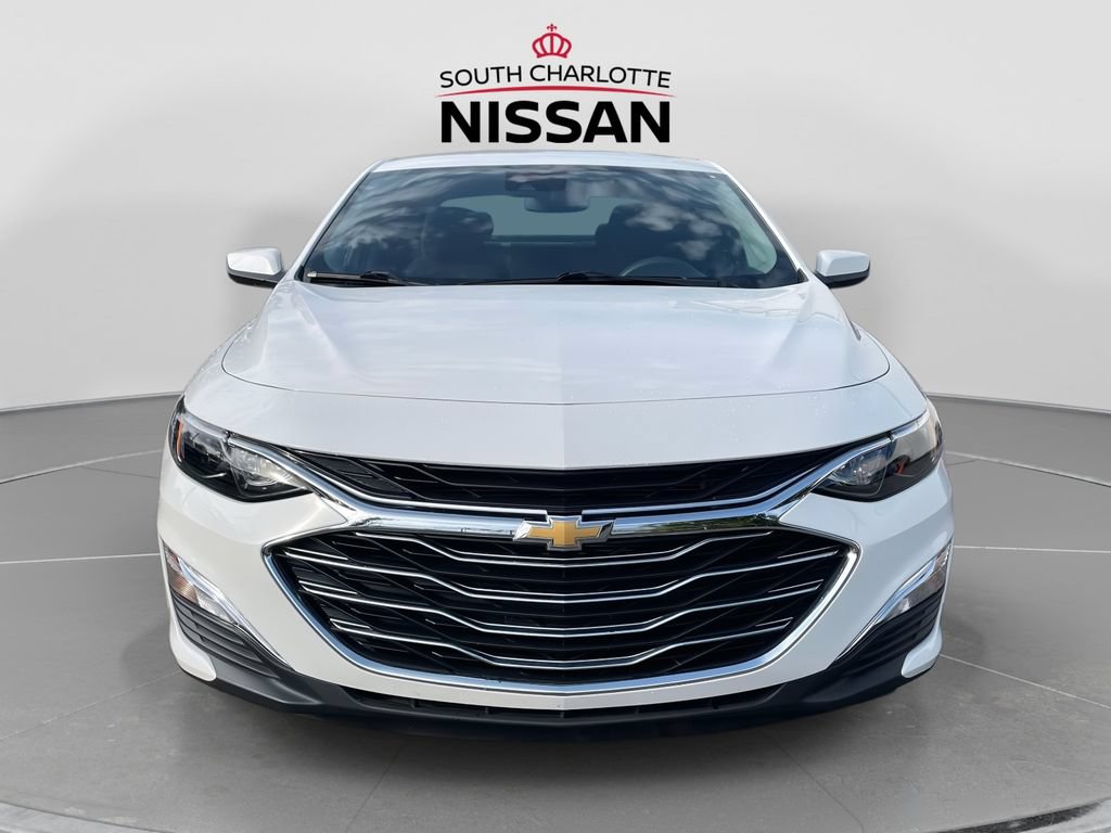 Used 2023 Chevrolet Malibu LS w/ Driver Confidence Package FWD image 2