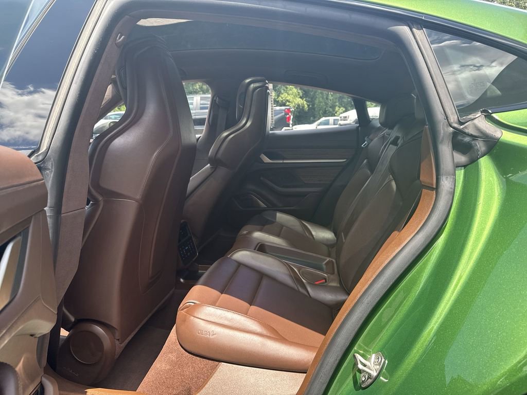 Used 2022 Porsche Taycan Turbo S image 29