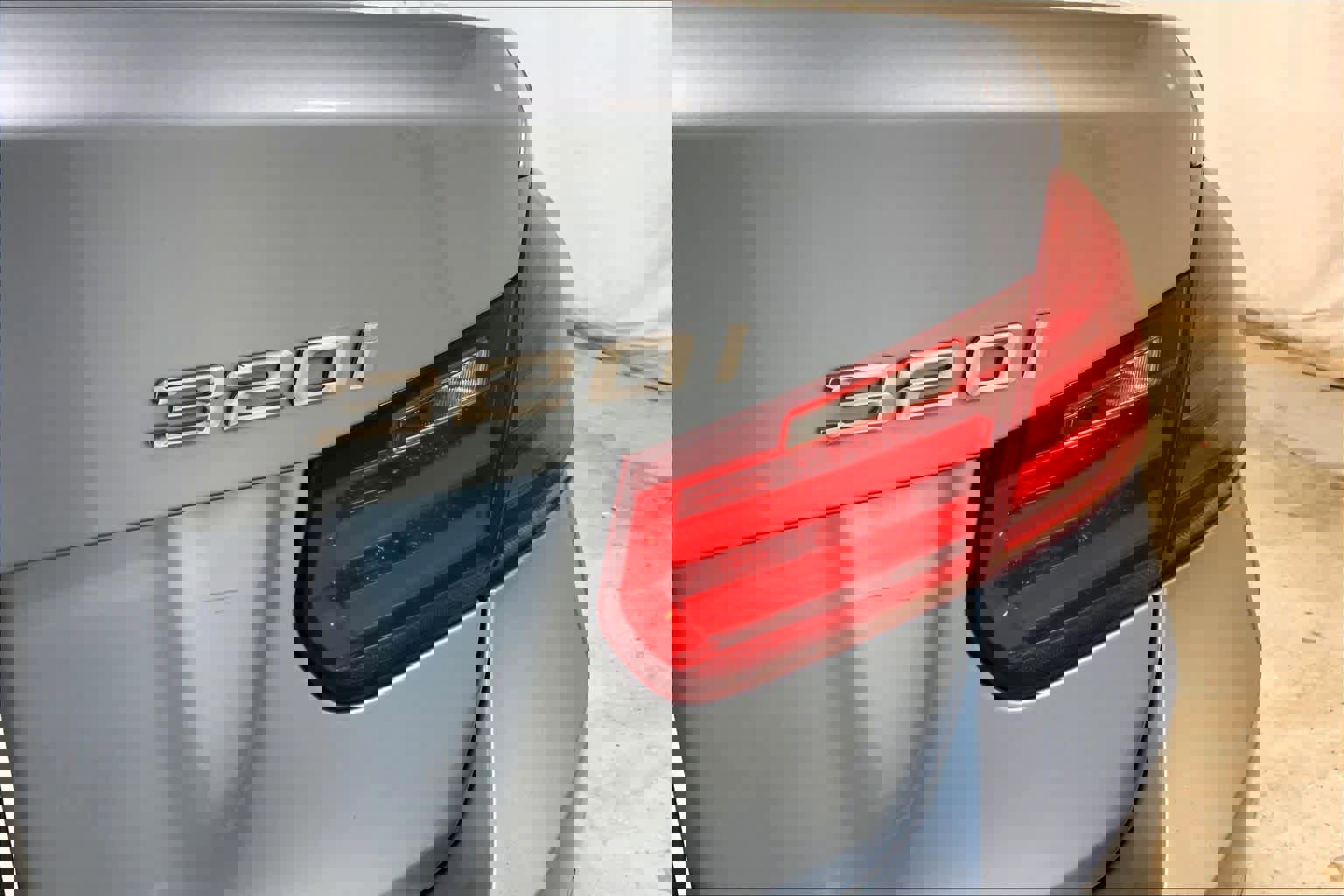 Used 2015 BMW 320i Sedan image 10