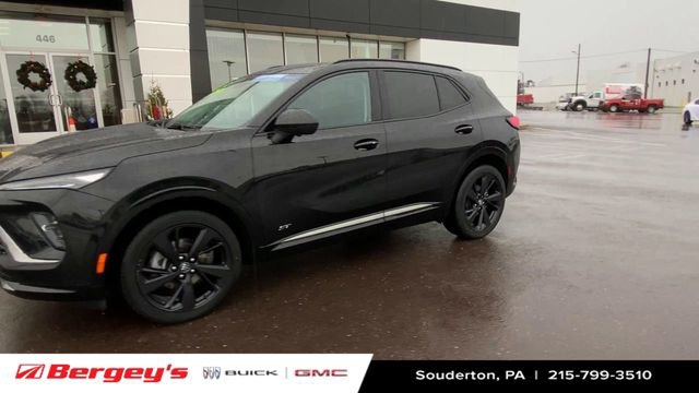 Certified 2025 Buick Envision Sport Touring image 5