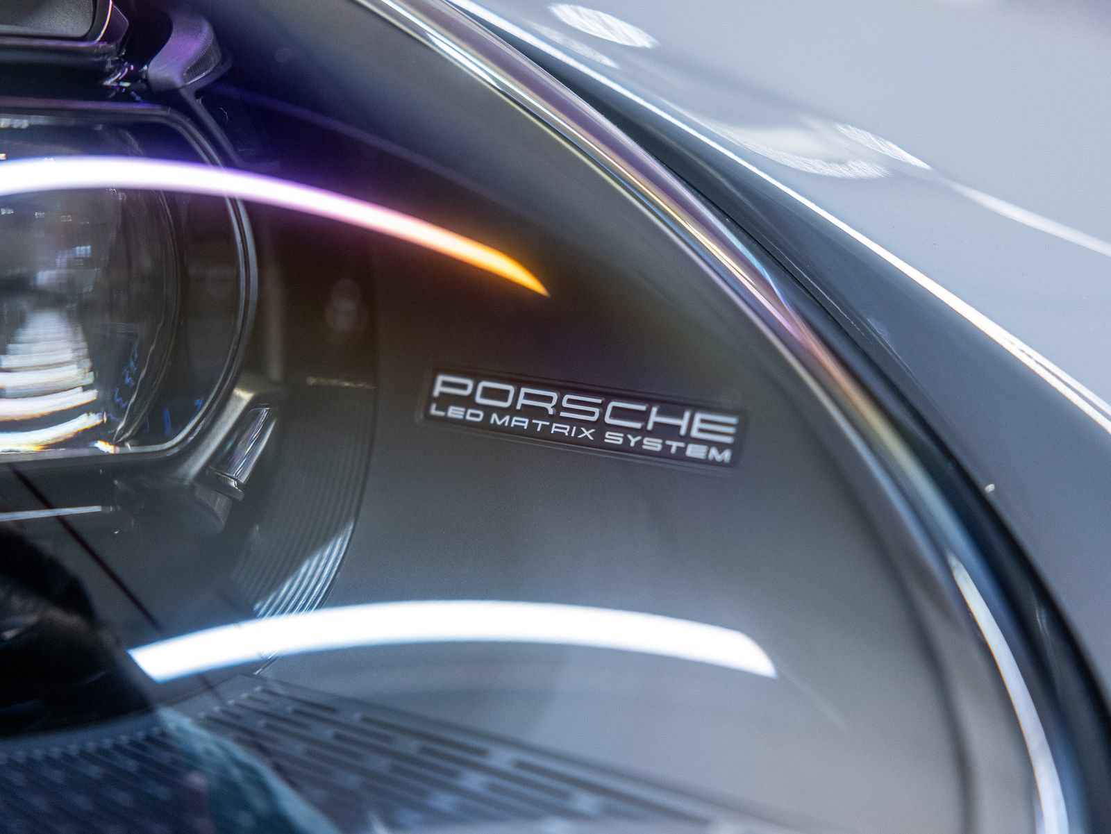 Certified 2024 Porsche 911 Turbo S AWD/4WD image 10