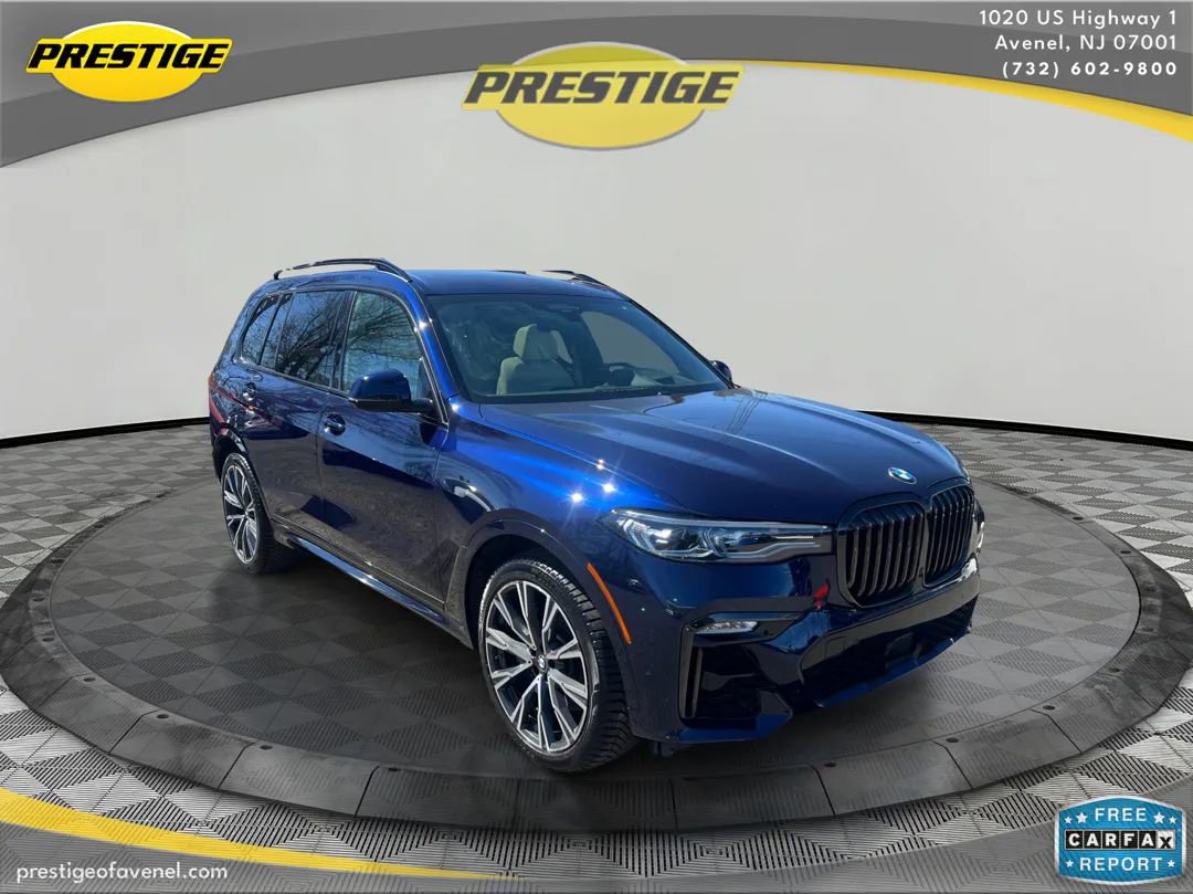 Used 2021 BMW X7 M50i AWD/4WD image 3