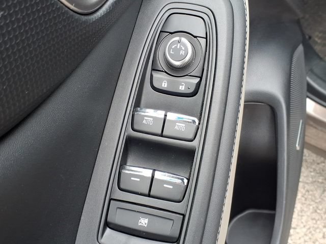 Used 2023 Subaru Forester Limited AWD/4WD image 18