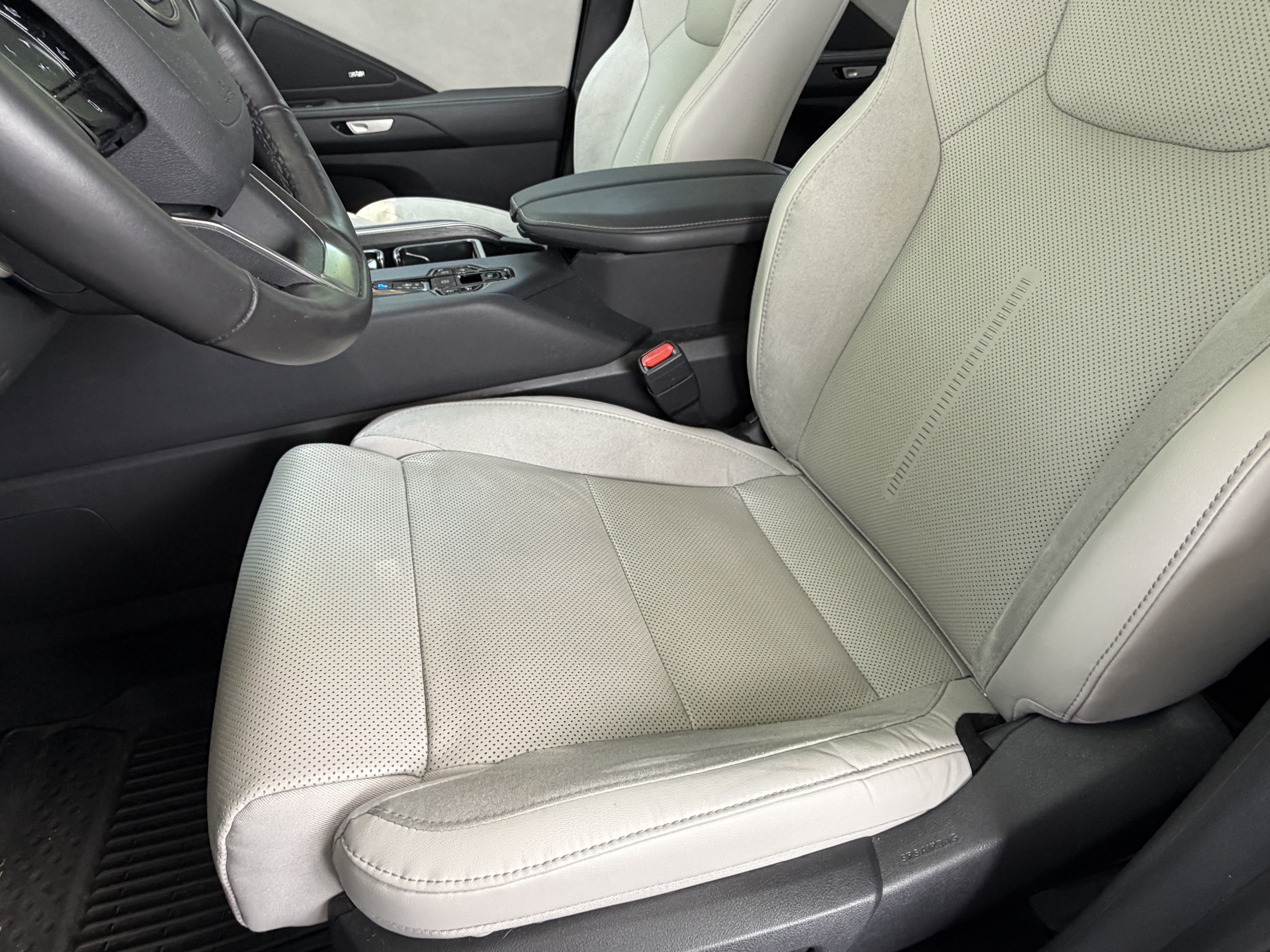 Used 2025 Lexus TX 350 AWD w/ Technology Package image 16