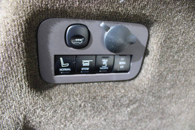 Used 2018 Lincoln MKT AWD w/ Technology Package image 9