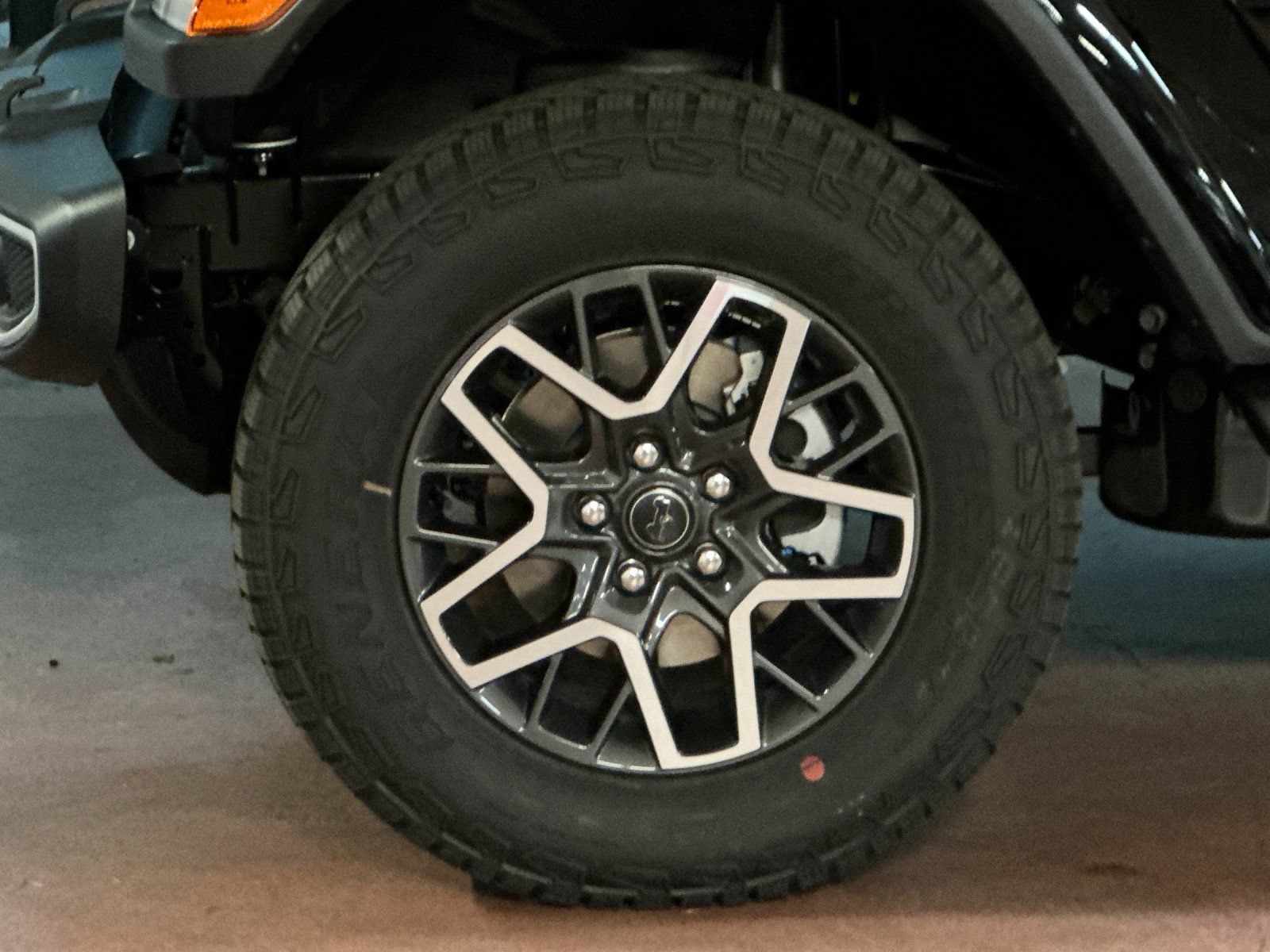 New 2026 Jeep Wrangler Unlimited Sahara AWD/4WD image 25
