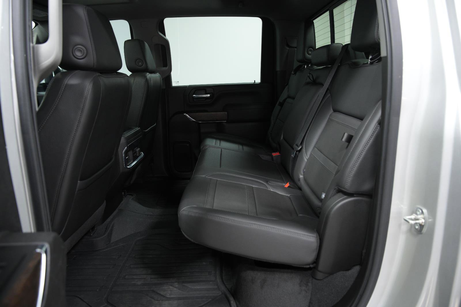 Used 2022 GMC Sierra 2500 Denali w/ Denali Ultimate Package image 22